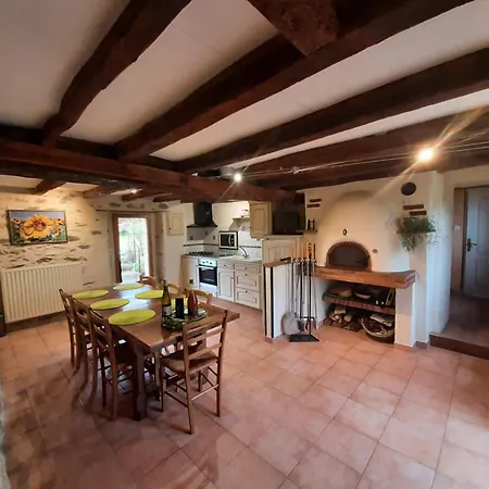 Paisible Avec Jardin Et Jeux - 7 Pers. - Fr-1-622-131